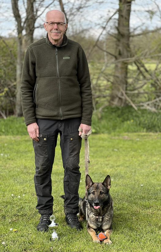 Claus Sørensen med Argi Dansk Politihundeforening, Silkeborg afd.